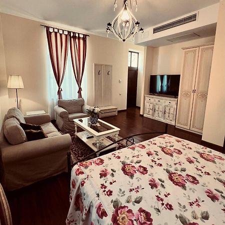 Park Villa - Boutique Hotel Timisoara Luaran gambar