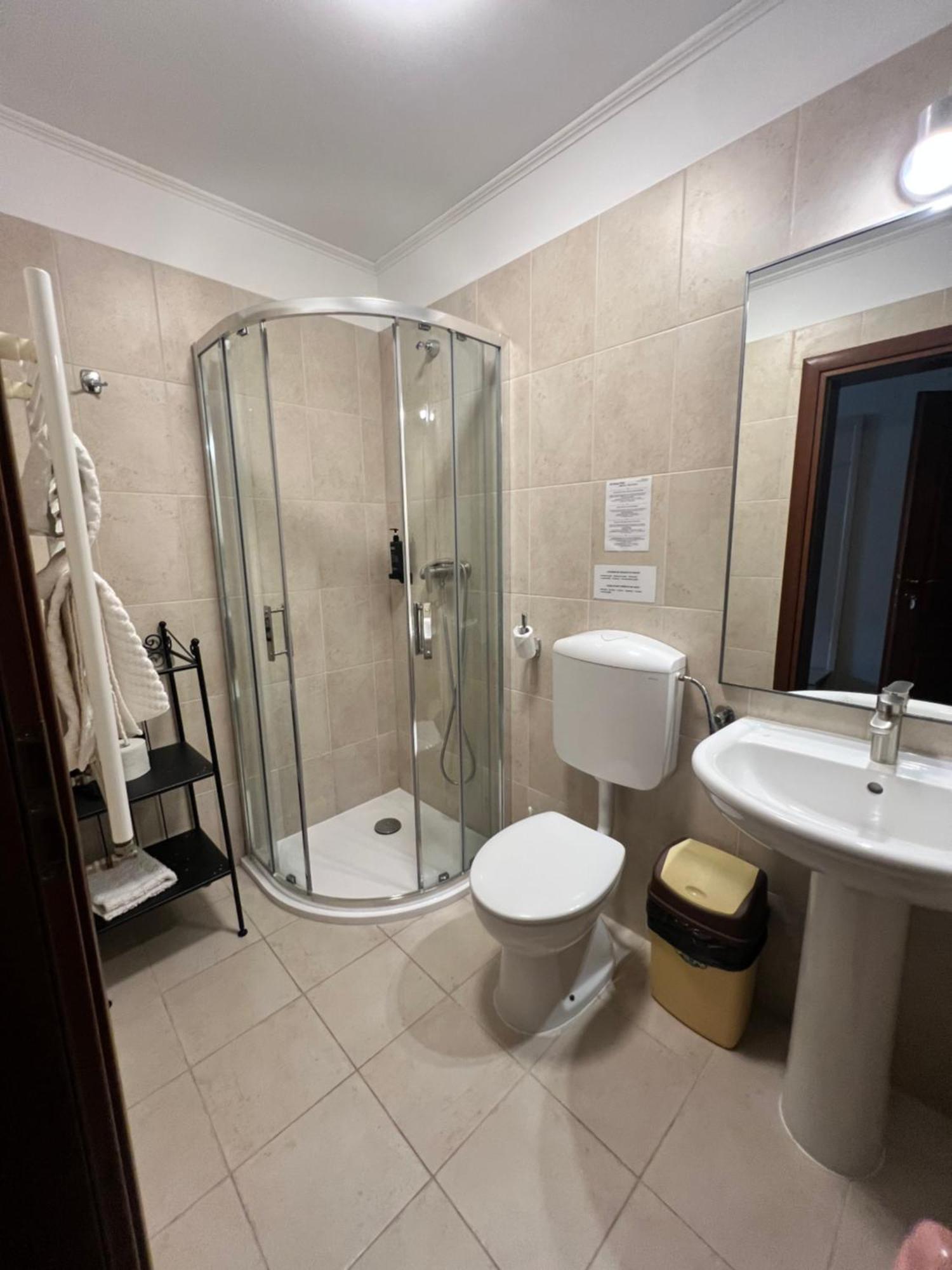 Park Villa - Boutique Hotel Timisoara Luaran gambar