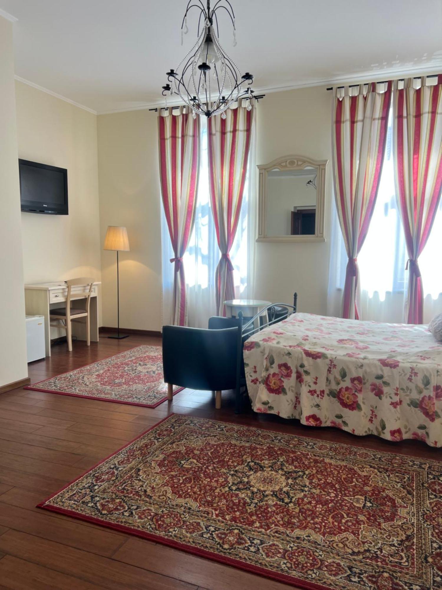 Park Villa - Boutique Hotel Timisoara Luaran gambar