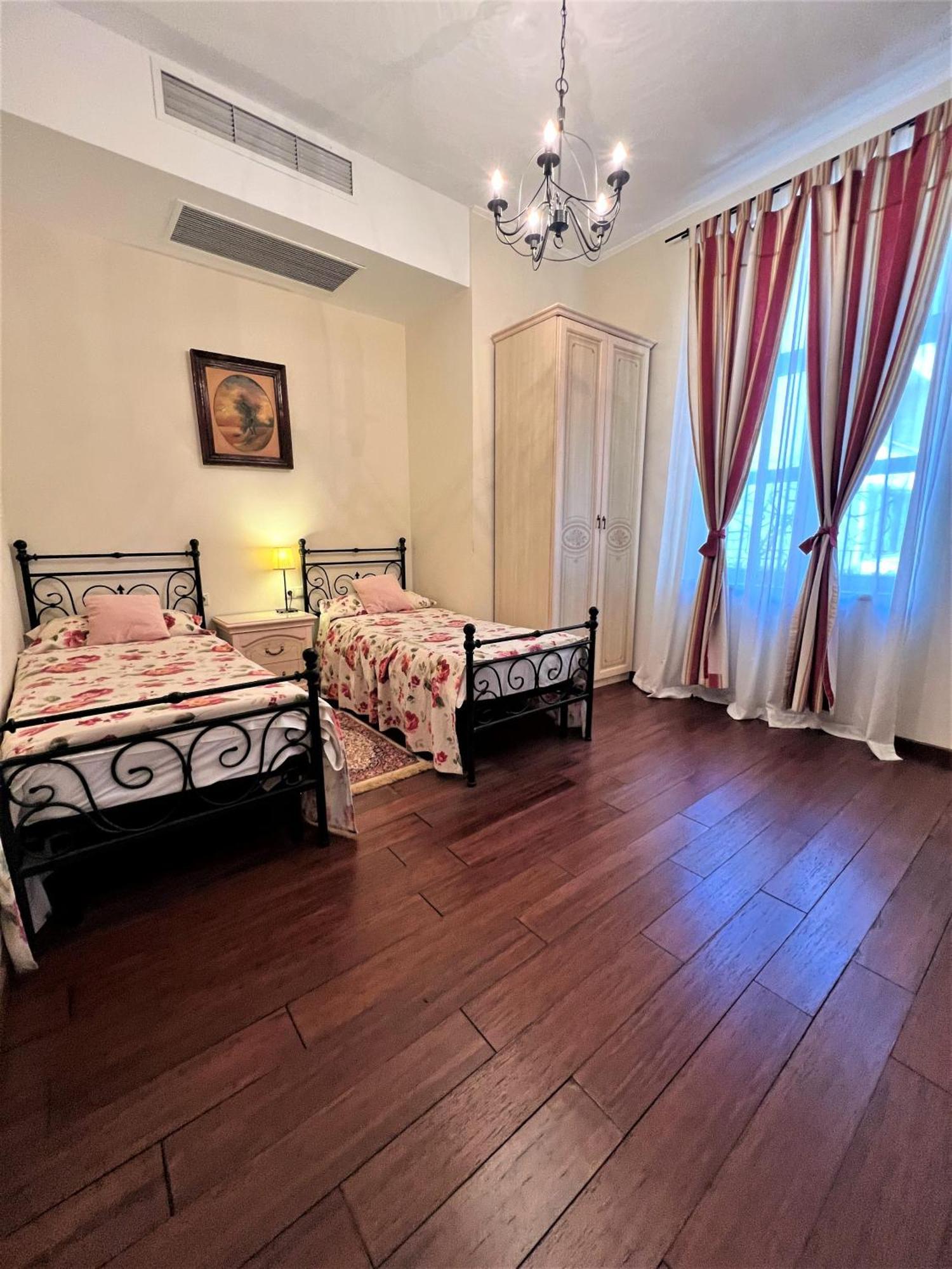 Park Villa - Boutique Hotel Timisoara Luaran gambar