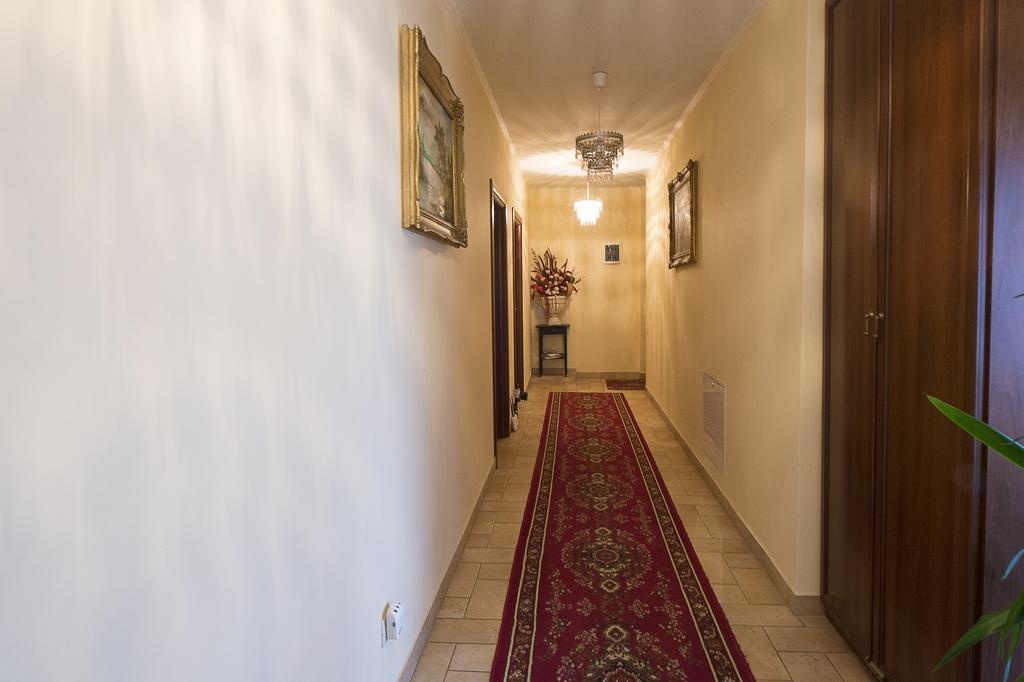 Park Villa - Boutique Hotel Timisoara Luaran gambar